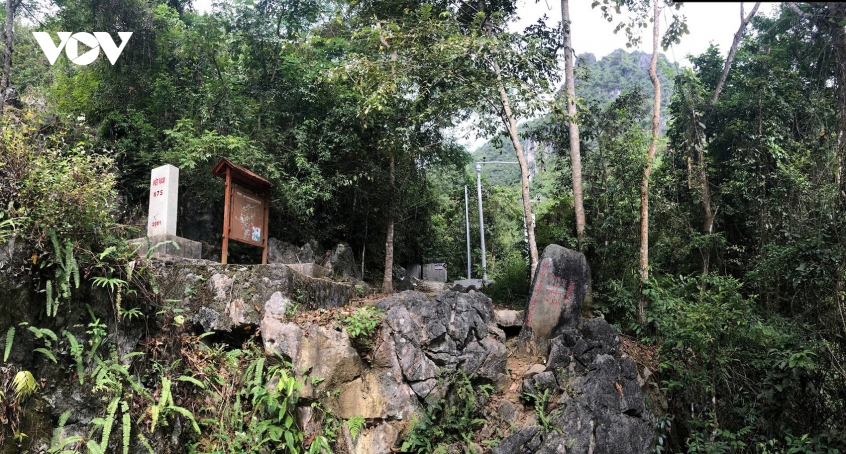 tu hao truyen thong que huong coi nguon cach mang cao bang hinh anh 3