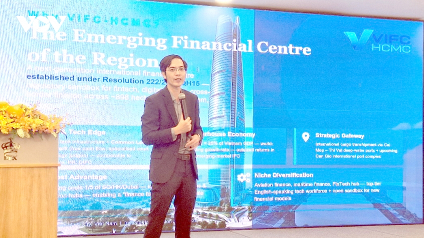 ngan hang nuoc ngoai muon vao vifc-hcmc vuong quy dinh xep hang tin nhiem aa hinh anh 1