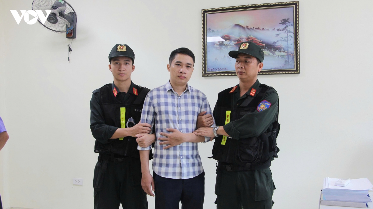 cong an Dien bien khoi to doi tuong lua dao chay viec vao nganh y te hinh anh 2