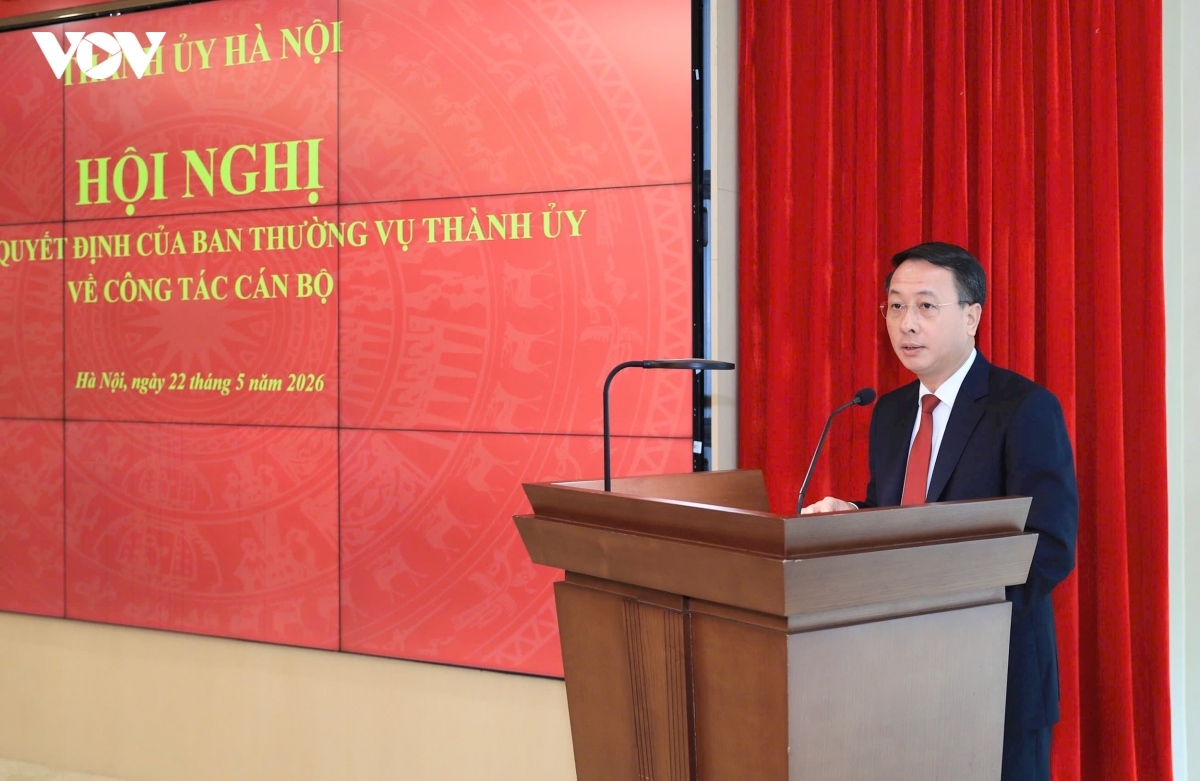 Dong chi tran Dinh canh giu chuc chu nhiem Uy ban kiem tra thanh uy ha noi hinh anh 3