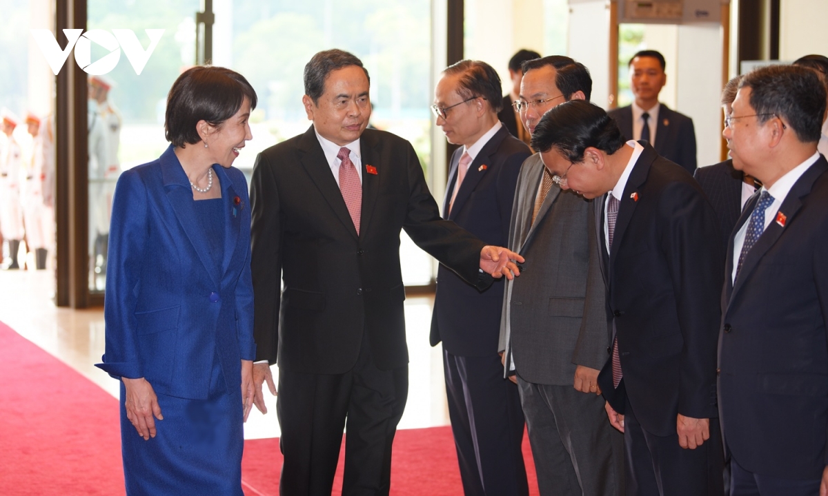 chu tich quoc hoi tran thanh man hoi kien thu tuong nhat ban takaichi sanae hinh anh 2