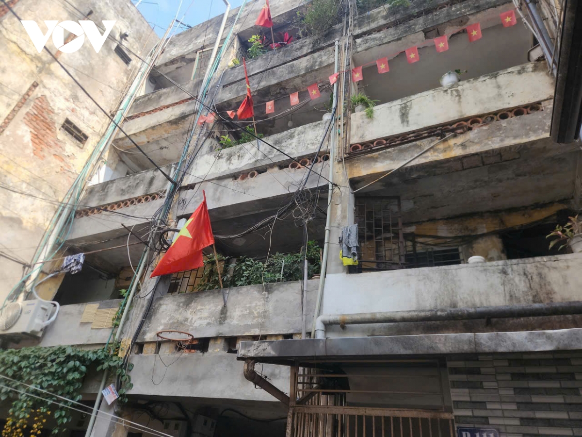 cai tao chung cu cu bai toan an sinh va tai thiet do thi cua ha noi hinh anh 2