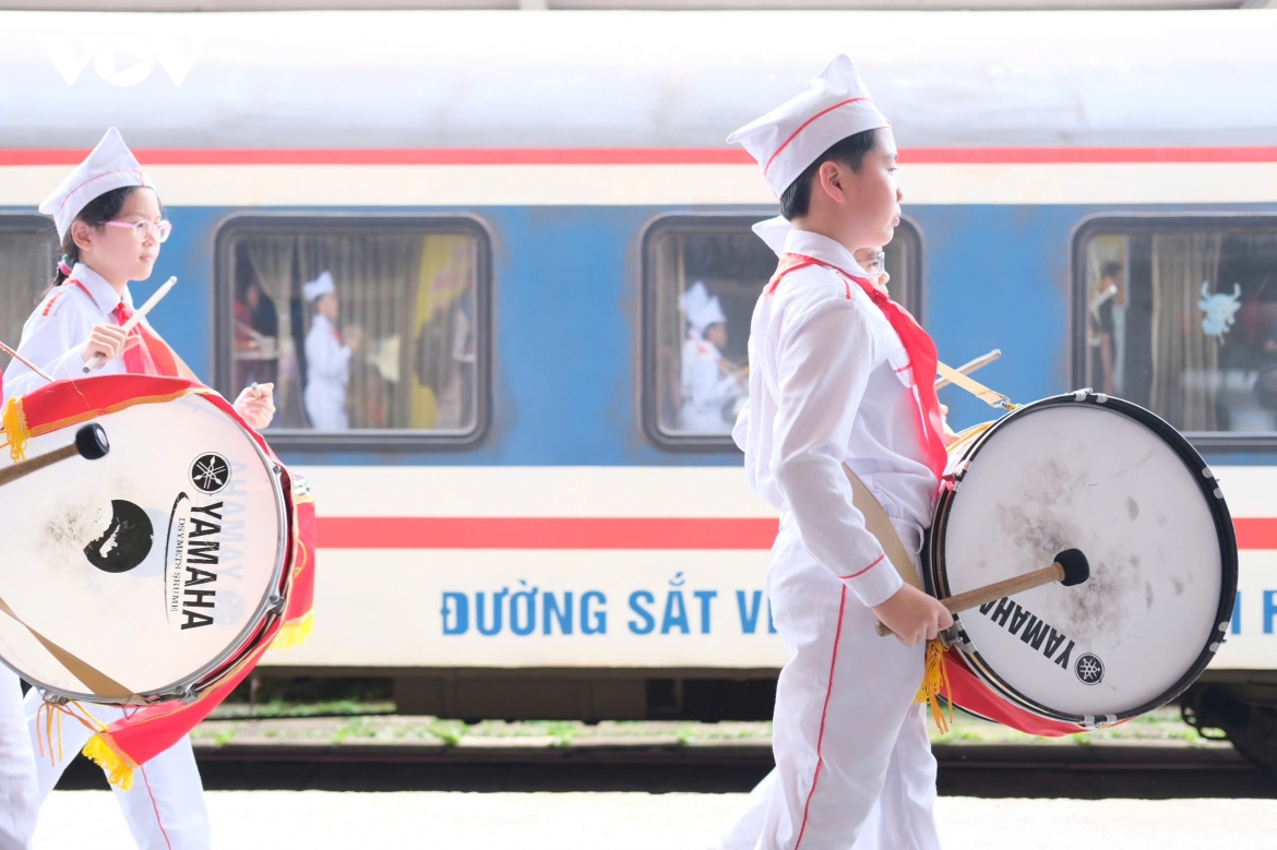 chuyen tau di san dua thieu nhi cham vao lich su Doi va van hoa kinh bac hinh anh 5