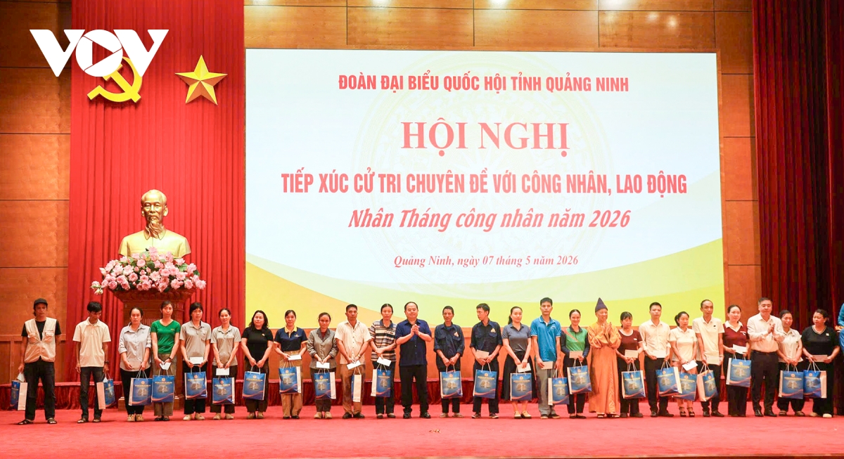 cong nhan quang ninh kien nghi cai thien chinh sach tien luong, bao hiem hinh anh 4