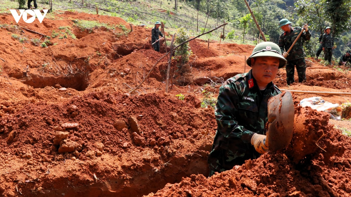 loi goi thieng lieng vong len tu long dat giua dai ngan truong son hinh anh 4