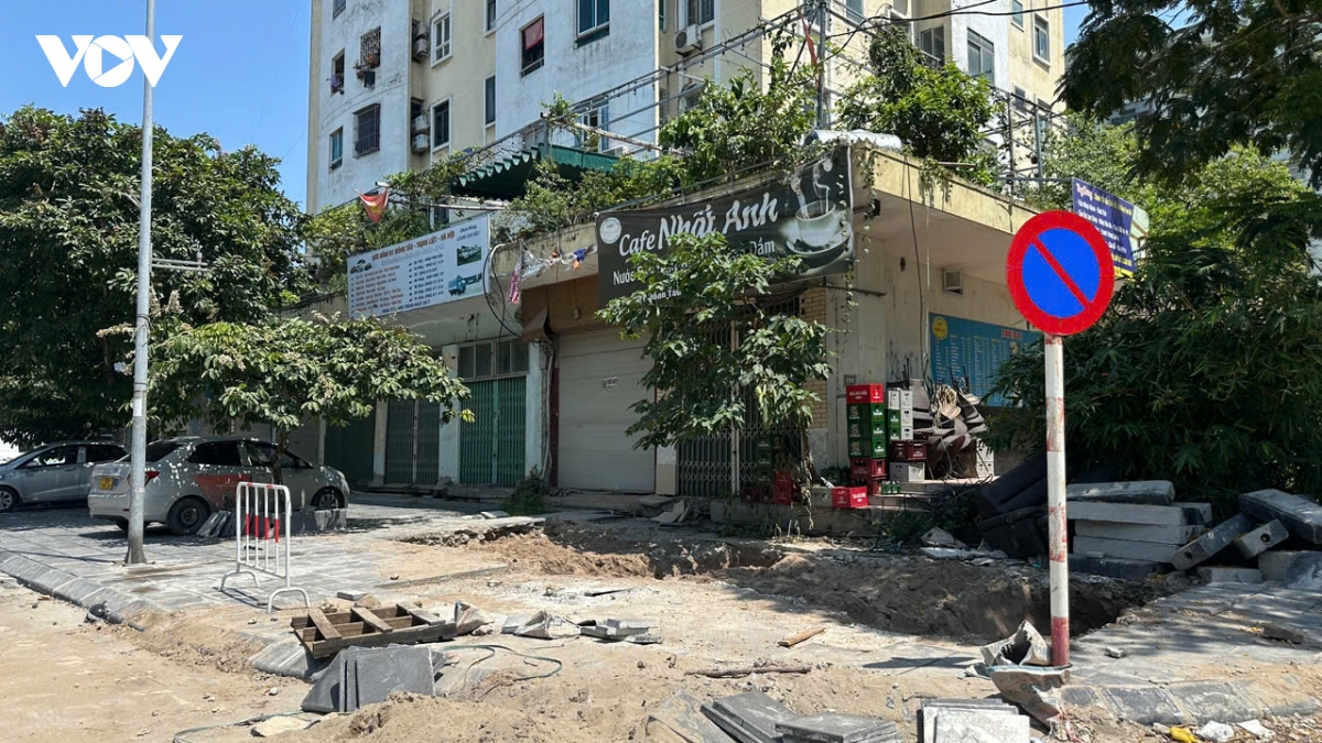 ki ot khu tai dinh cu tai ha noi bi bo hoang, xuong cap nhech nhac va lang phi hinh anh 2