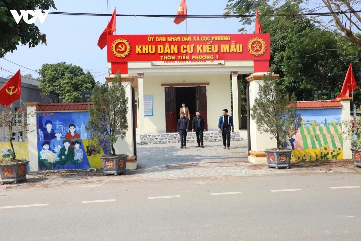 sap nhap thon xom Dinh hinh chan dung truong thon dap ung yeu cau moi hinh anh 2