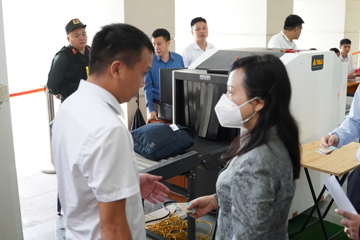 cuu bo truong y te nguyen thi kim tien hau toa hinh anh 3