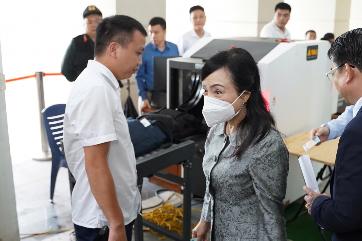 cuu bo truong y te nguyen thi kim tien hau toa hinh anh 1
