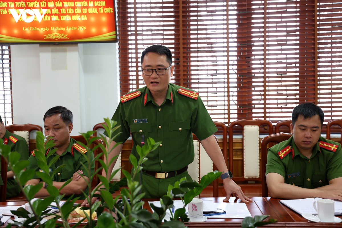 khoi to doi tuong ban hon 12.500 lit dau kem chat luong ra thi truong hinh anh 2