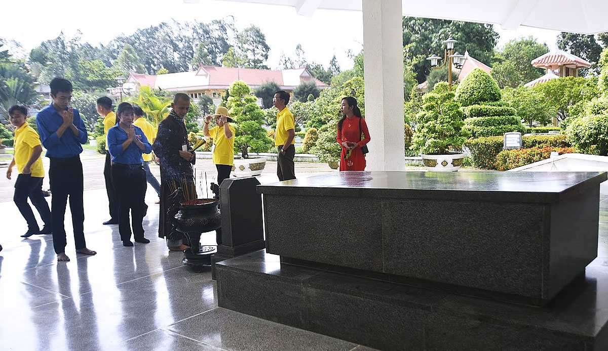 giu hon van hoa dan toc tu vung Dat sen hong den lop hoc tieng viet tai campuchia hinh anh 3