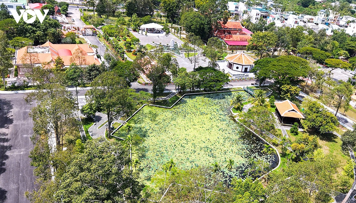 giu hon van hoa dan toc tu vung Dat sen hong den lop hoc tieng viet tai campuchia hinh anh 1