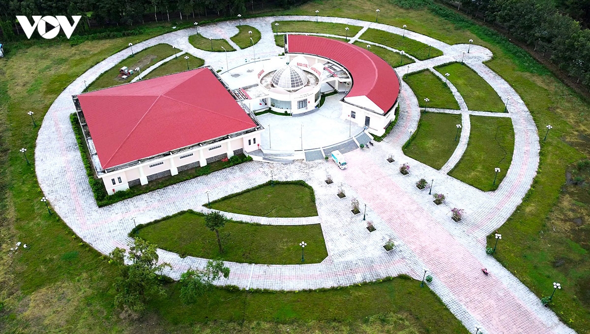 giu hon van hoa dan toc tu vung Dat sen hong den lop hoc tieng viet tai campuchia hinh anh 4