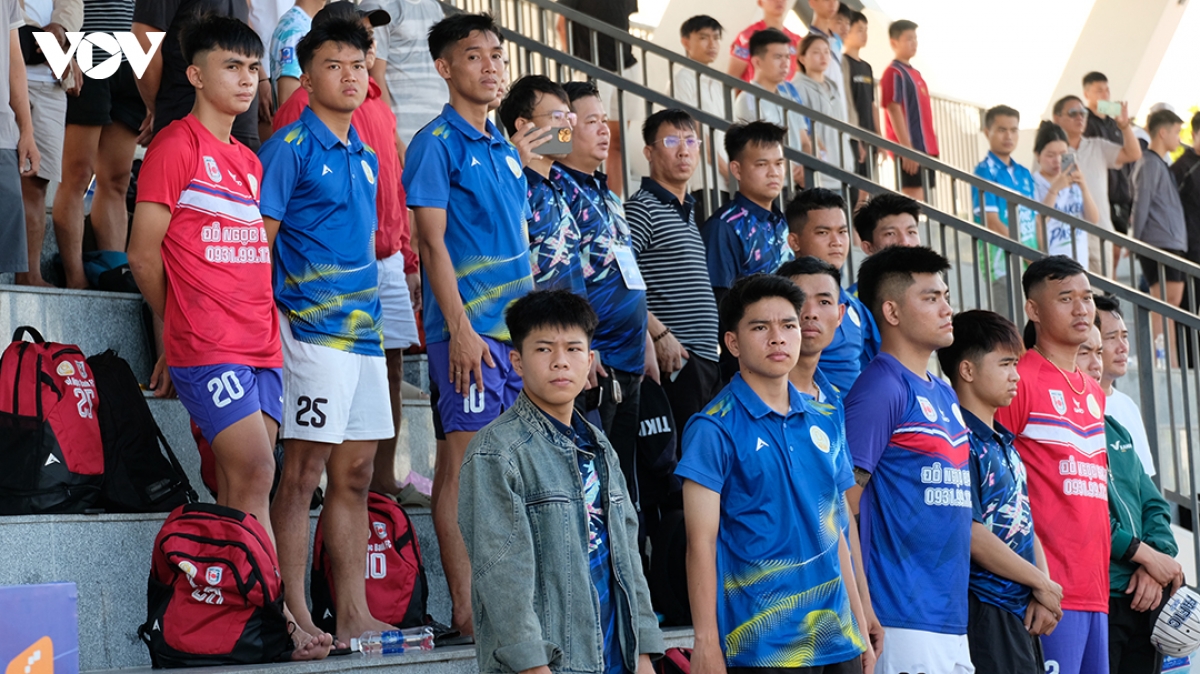 hap dan giai vo dich quoc gia bong da 7 nguoi hinh anh 3