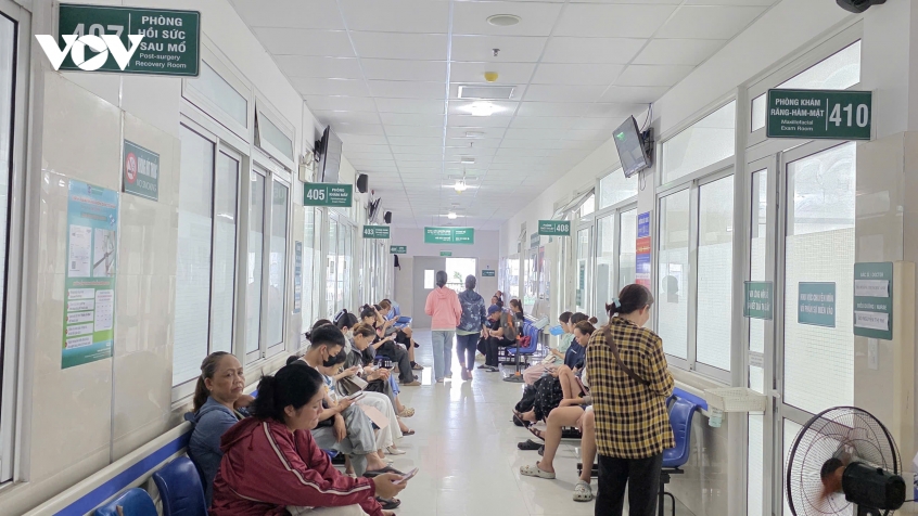 nhieu dia phuong trien khai kham suc khoe mien phi cho nguoi dan hinh anh 2