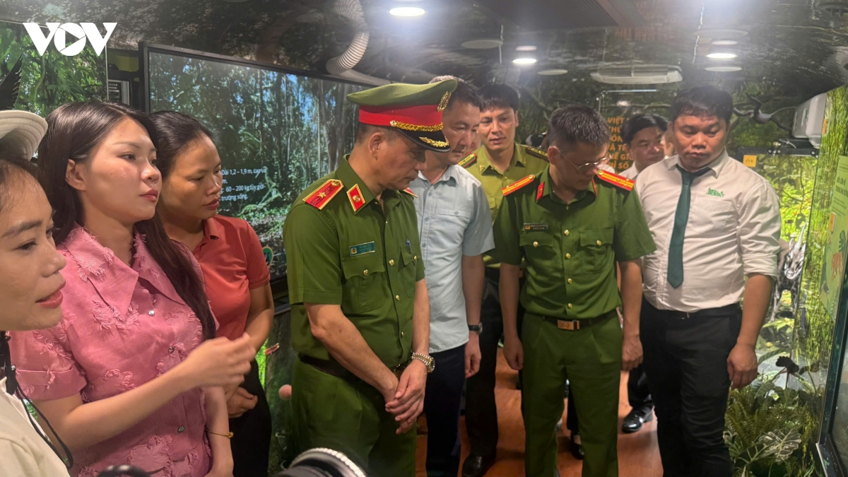 ra mat trung tam thien nhien luu dong tai ninh binh, gan du lich voi bao ve moi truong hinh anh 4