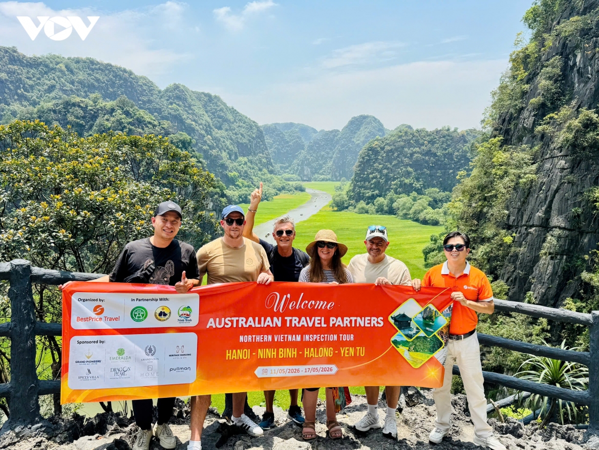 du lich ninh binh don doan lu hanh australia khao sat diem den, mo rong thi truong hinh anh 1