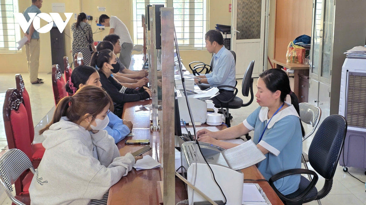 du lieu so giup nguoi dan giam giay to, tiet kiem thoi gian lam thu tuc hinh anh 1