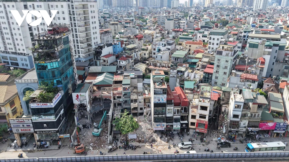 nguoi dan dong loat nhan tien, ban giao mat bang cho du an duong vanh dai 2,5 hinh anh 1