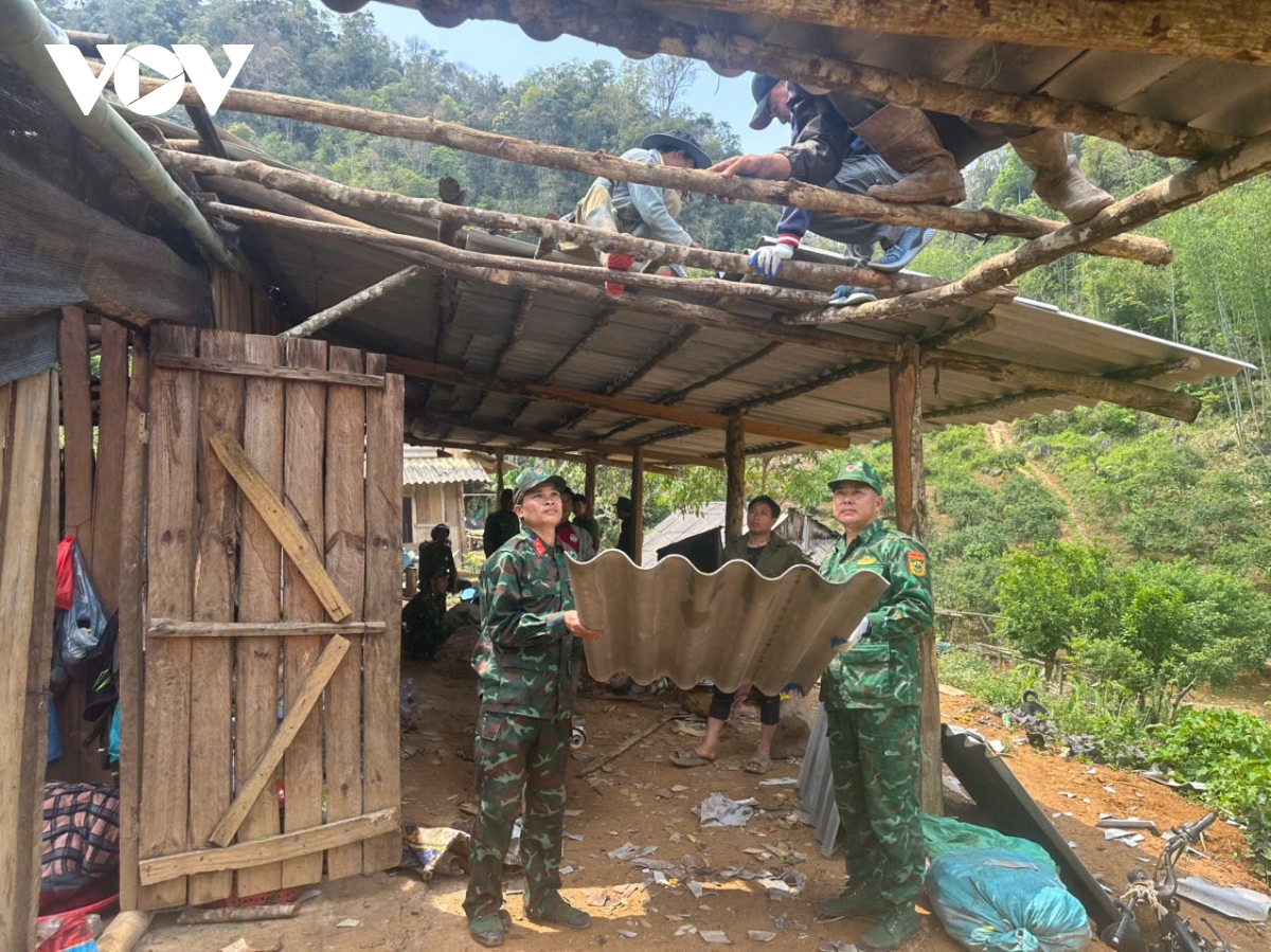 khan truong khac phuc hau qua mua da, gio loc o phieng khoai, son la hinh anh 2