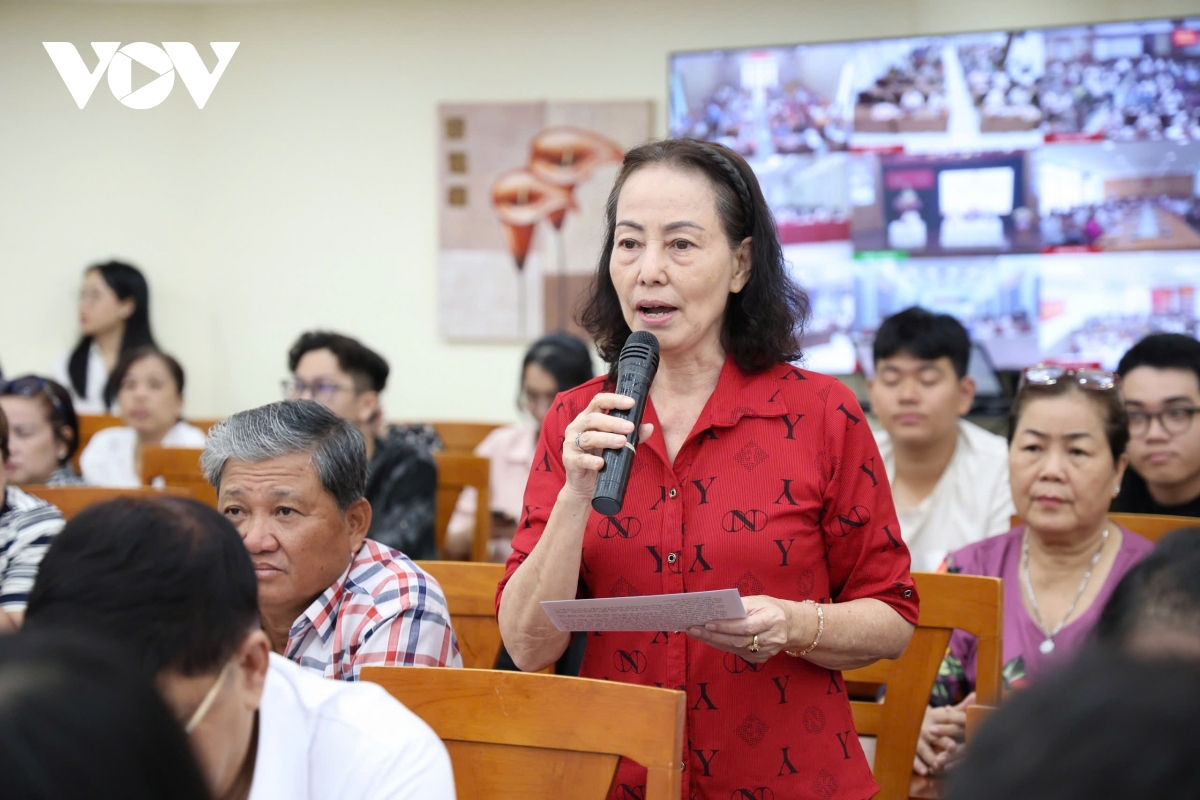 bi thu thanh uy tp.hcm muc tieu cuoi cung la nguoi dan co cuoc song tot hon hinh anh 3
