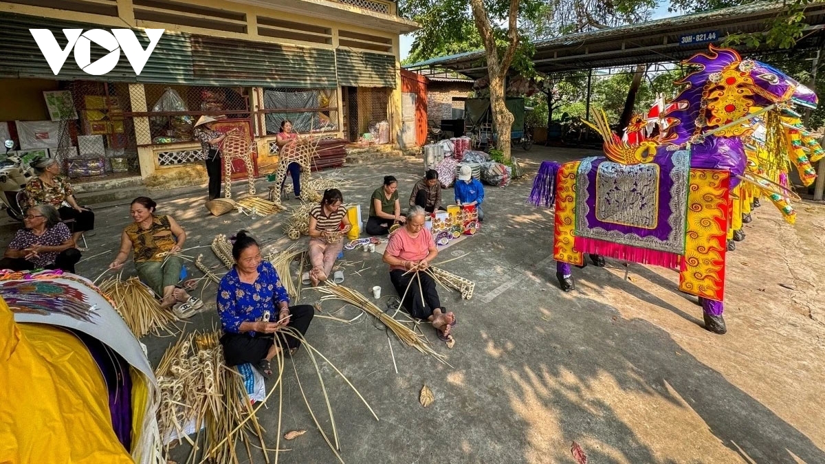 du lich bung no voi 12 trieu luot khach trong ky nghi kep gio to va 30 4 hinh anh 2