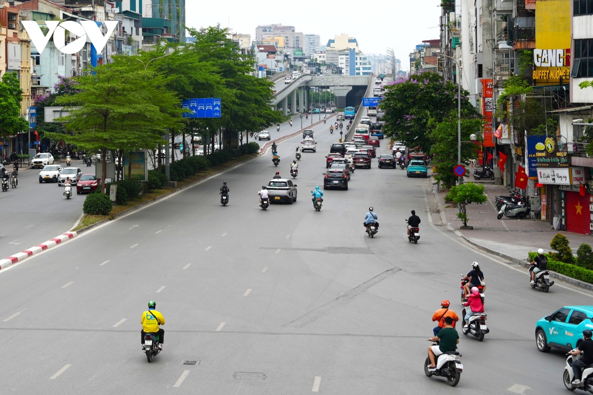 giao thong ha noi ngay 1 5 de tho hiem thay, noi do vang ve hinh anh 16