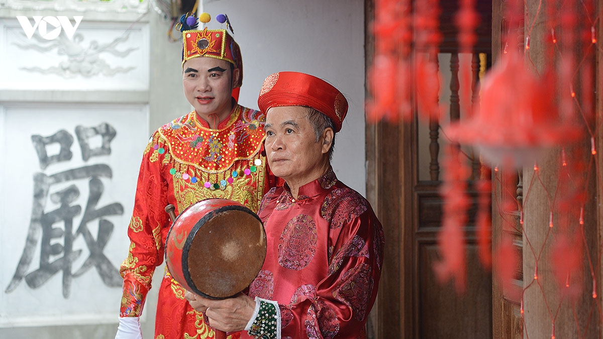 Doc dao nghi thuc phong ao phat tai le hoi lang keo, ha noi hinh anh 13