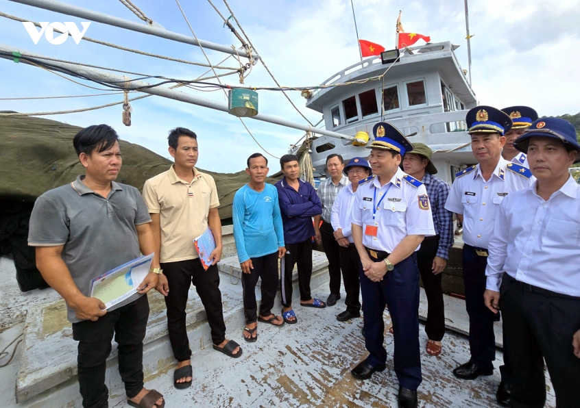 canh sat bien dong hanh cung ngu dan tay nam quyet tam chong iuu hinh anh 3