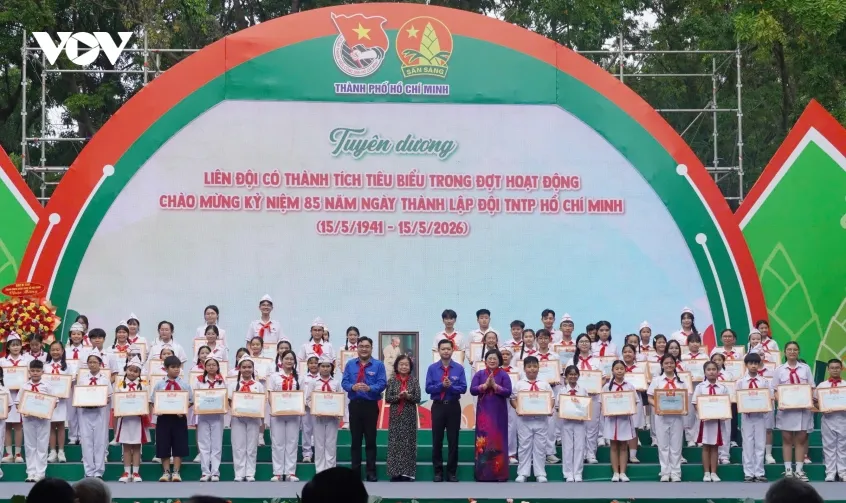 Doi moi noi dung hoat dong Doan, Doi de gan hon voi thieu nhi hinh anh 3