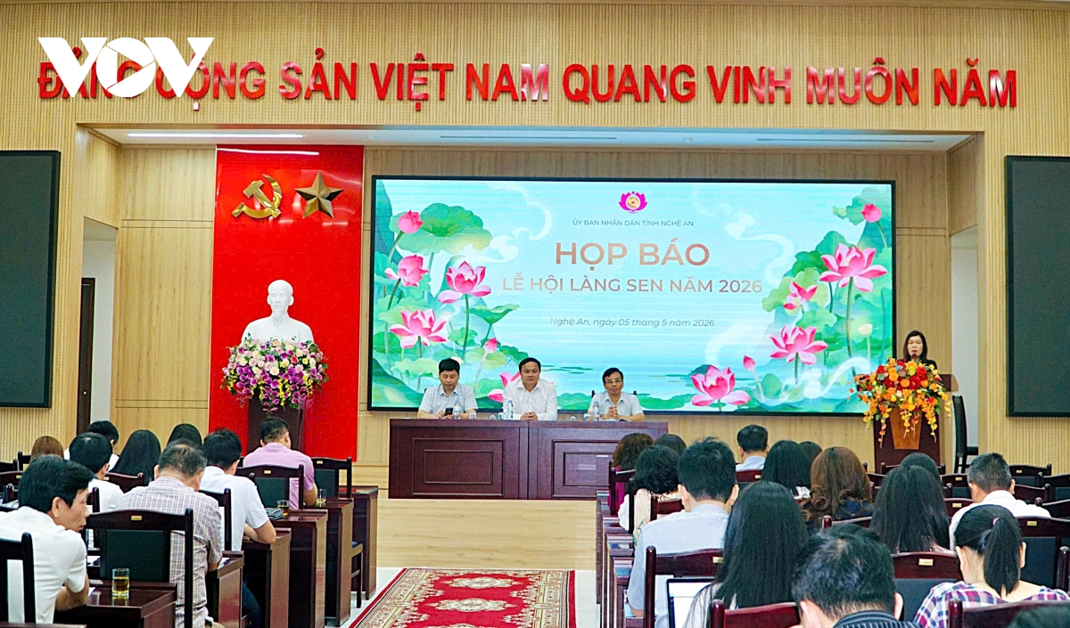 le hoi lang sen 2026 cong bo khu du lich quoc gia kim lien hinh anh 1