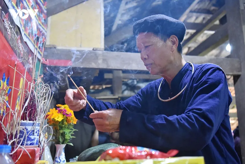 can canh thay then gieo que lam le cau an giai han cua nguoi tay o thai nguyen hinh anh 6