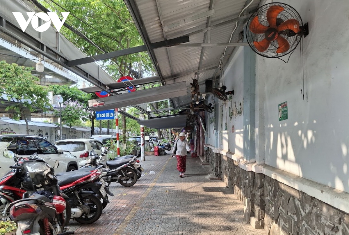 quan ly via he o Da nang nen hai hoa giua trat tu va sinh ke hinh anh 1