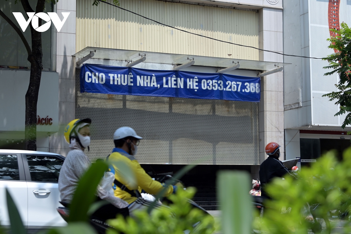 mat bang dat vang ha noi e khach thue hinh anh 2