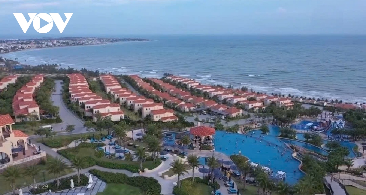 mui ne san sang don van hoi moi sau khi khoi cong san bay phan thiet hinh anh 1