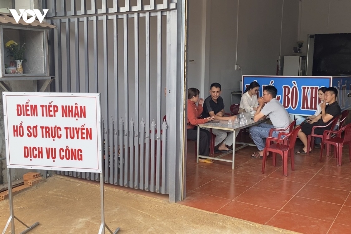 tu quan nho thanh lop hoc so o xa vung 3 truong xuan lam Dong hinh anh 2