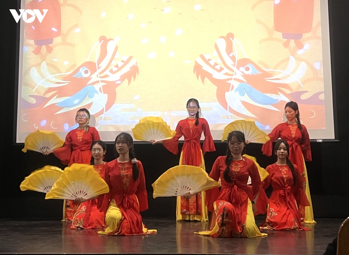van hoa viet lan toa tai thu do moscow hinh anh 1