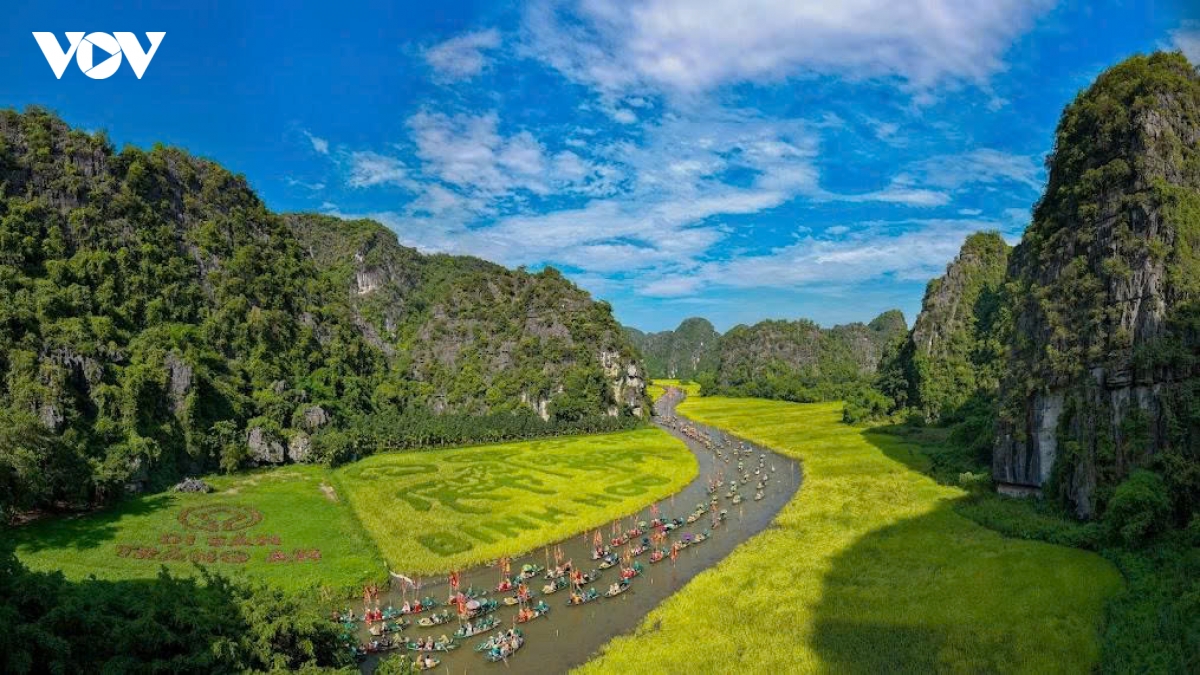 ninh binh dua ban do san vat viet nam len dong ngo Dong hinh anh 2