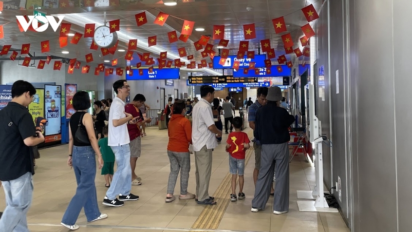 tp.hcm trien khai atm ve nghia tinh ho tro nguoi co hoan canh kho khan di metro hinh anh 1