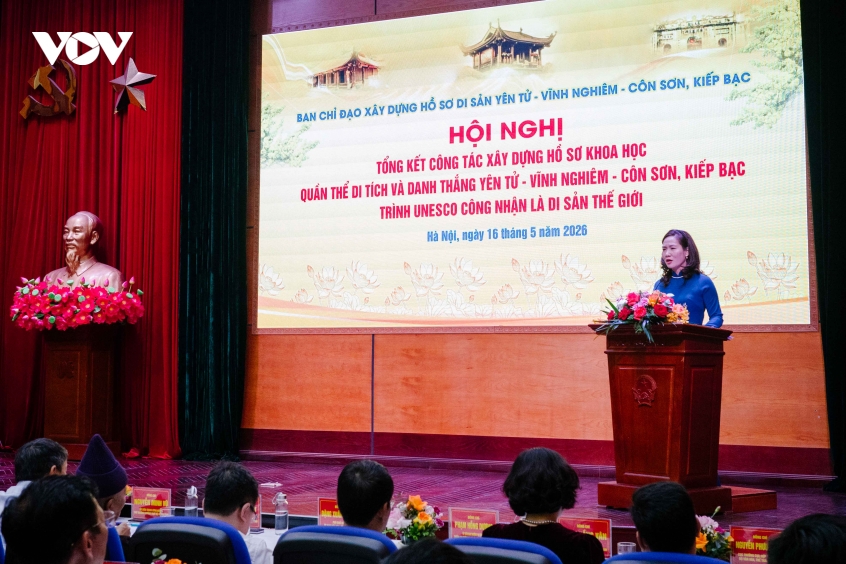 ho so 54kg va hanh trinh dua yen tu - vinh nghiem - con son, kiep bac ra the gioi hinh anh 2