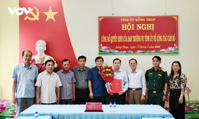 Dong thap dieu dong, chi dinh nhieu can bo cap tinh, cap xa hinh anh 2