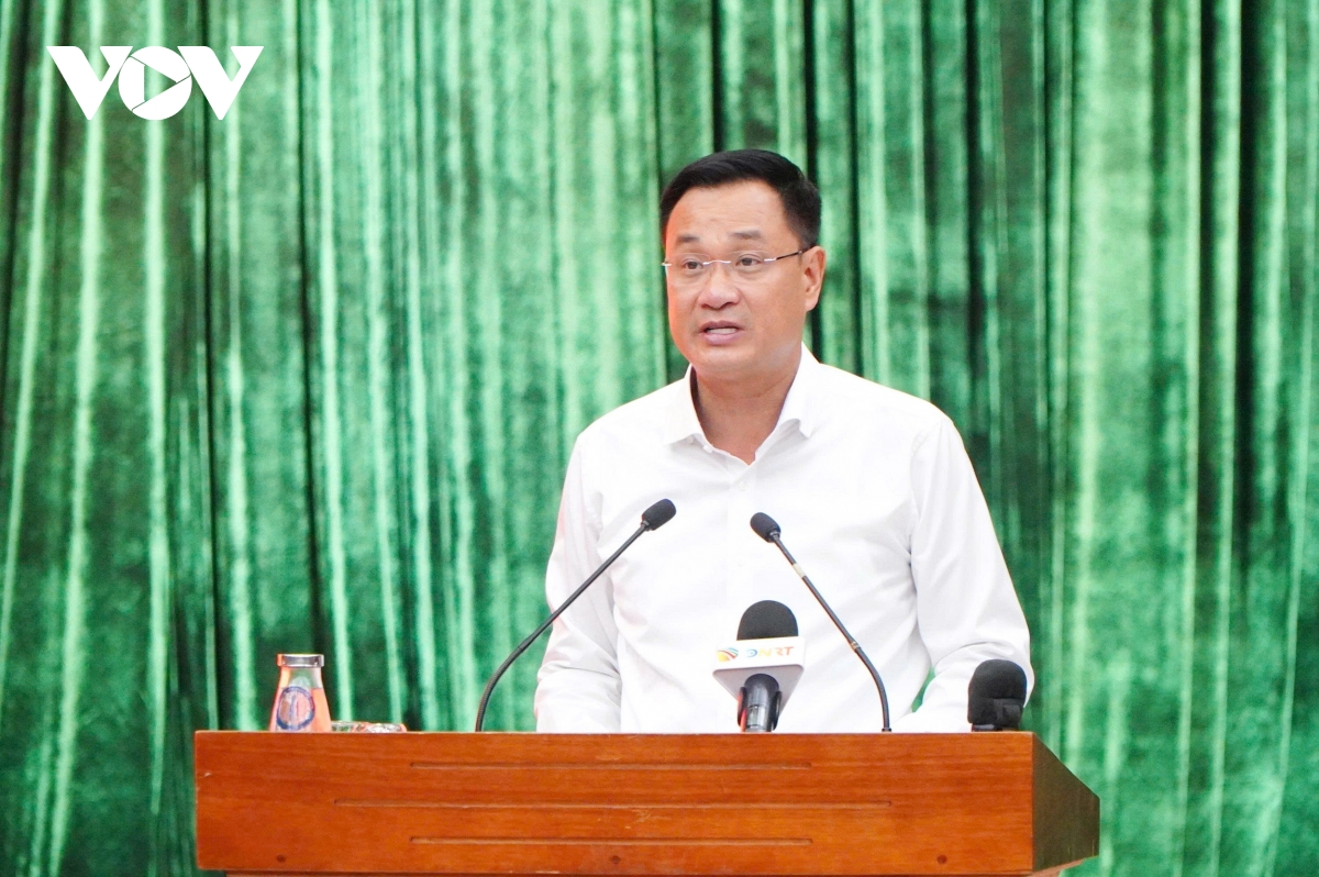 mot nam van hanh chinh quyen 2 cap, Da nang lo bai toan nhan luc, lien ket do thi hinh anh 2