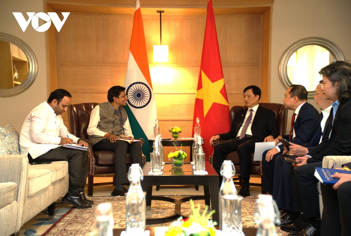 truong ban to chuc trung uong lam viec voi vien cong nghe An Do tai madras hinh anh 1