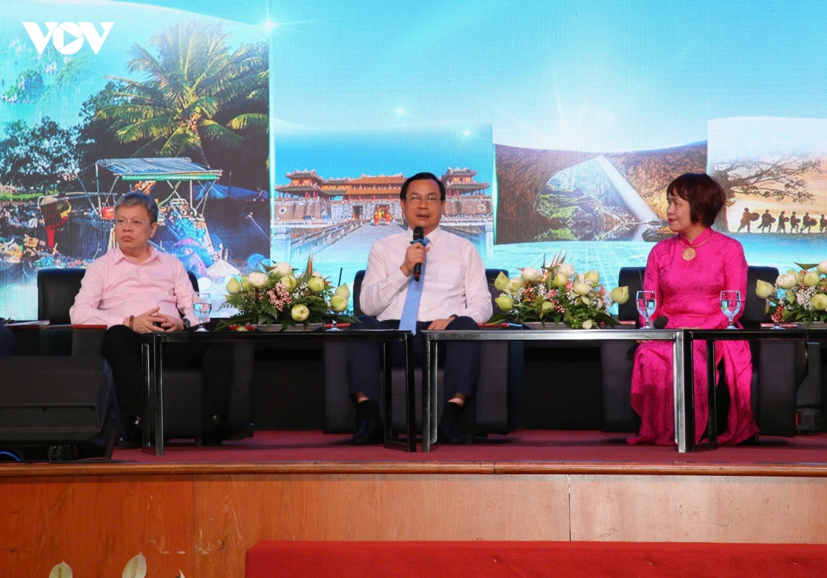 bao chi la cau noi mem giua hinh anh quoc gia va du khach, cong dong quoc te hinh anh 8