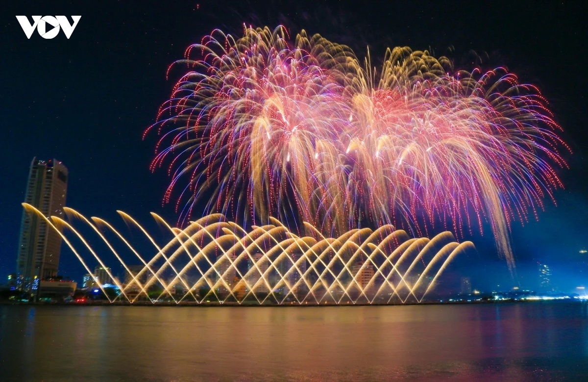 le hoi phao hoa quoc te Da nang 2026 cho doi man bung no dinh cao hinh anh 4