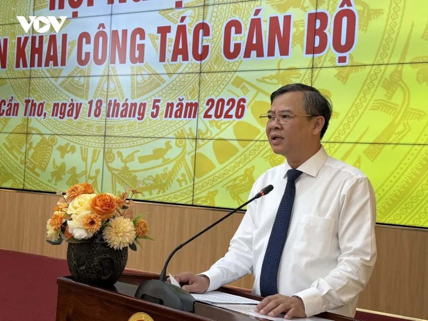 can tho cong bo cac quyet dinh ve cong tac can bo hinh anh 2