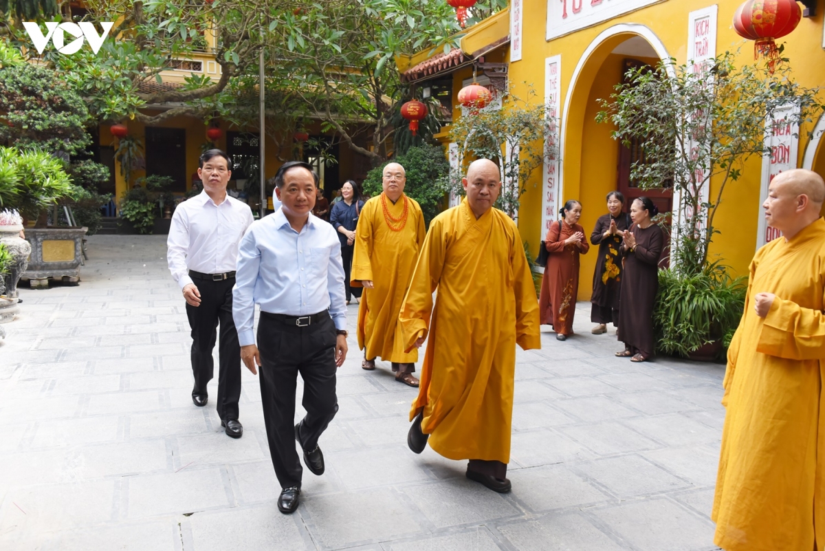 truong ban tuyen giao va dan van trung uong thuc hien nghi le tam phat tai ha noi hinh anh 2