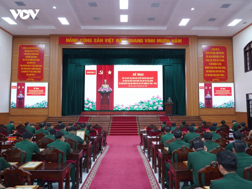 quan khu 9 xay dung doi ngu bao cao vien ban linh, trinh do toan dien hinh anh 1