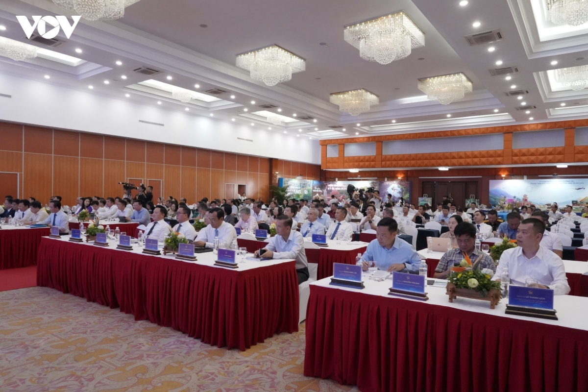 bao chi la cau noi mem giua hinh anh quoc gia va du khach, cong dong quoc te hinh anh 11