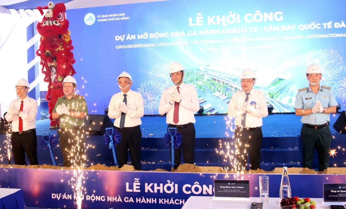 mo rong nha ga hanh khach san bay quoc te Da nang hinh anh 1